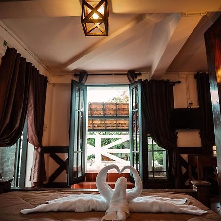 Y.O Inn Kon Tum Exterior photo