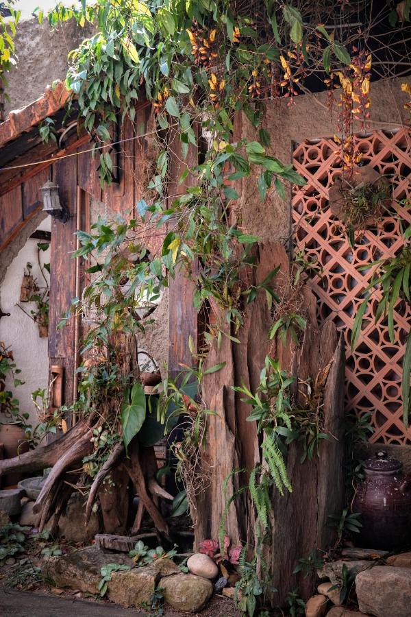 Y.O Inn Kon Tum Exterior photo