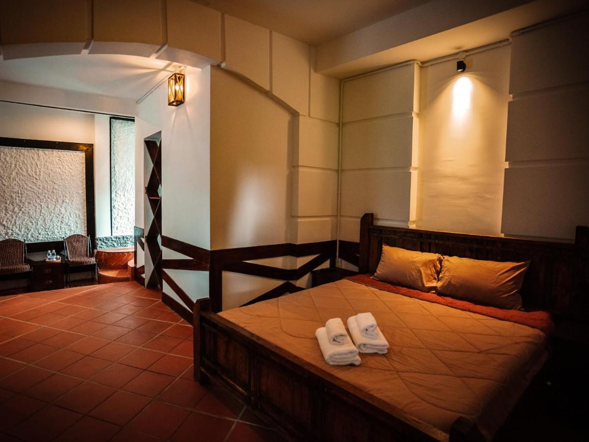 Y.O Inn Kon Tum Exterior photo