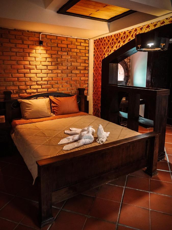 Y.O Inn Kon Tum Exterior photo